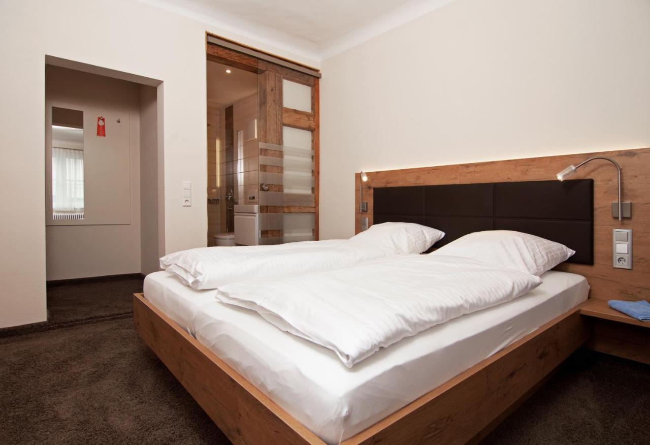 Gasthof Landhotel Hirsch Ostrach المظهر الخارجي الصورة