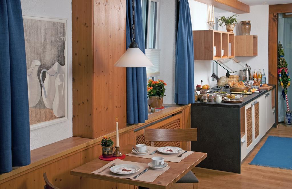 Gasthof Landhotel Hirsch Ostrach المظهر الخارجي الصورة
